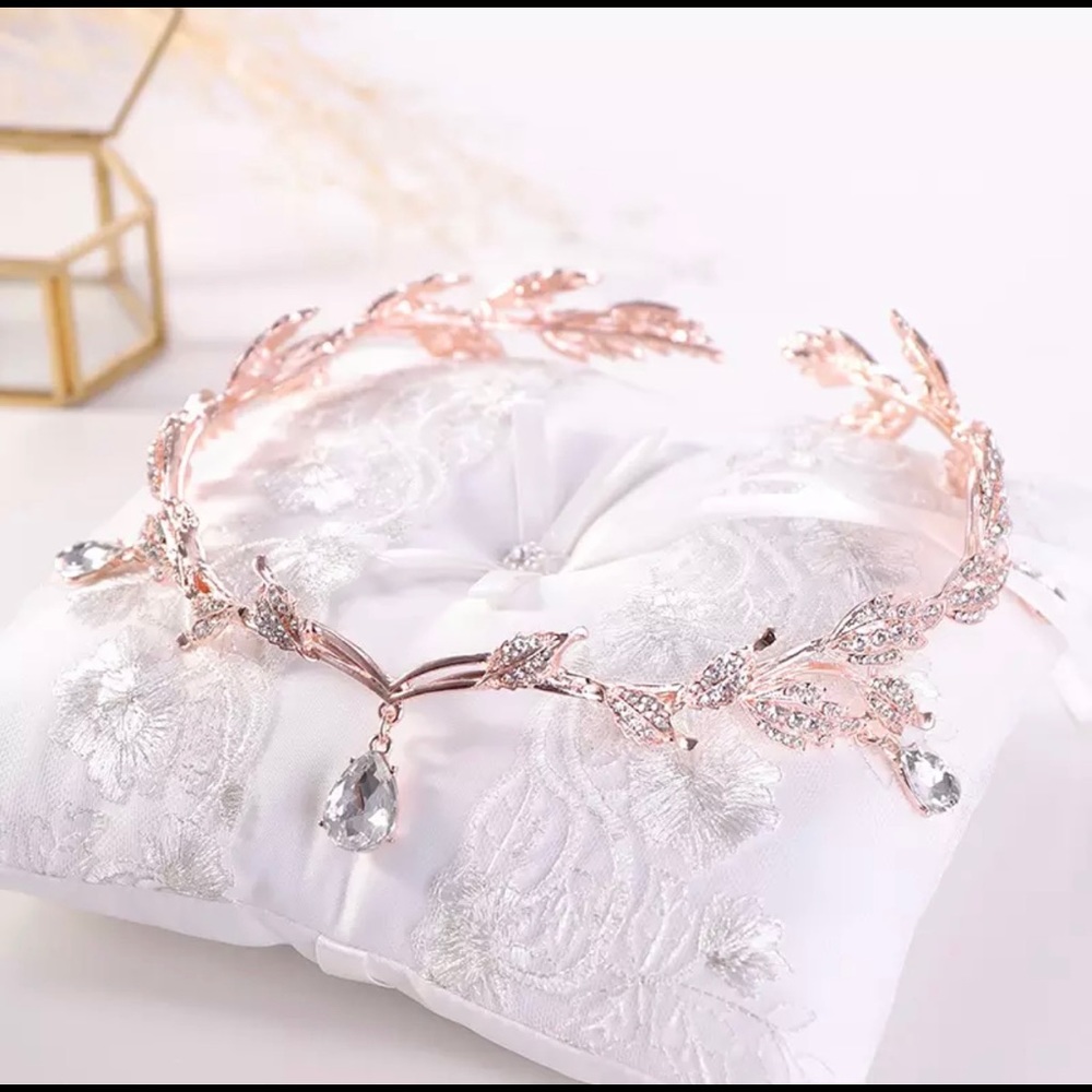 Tiara